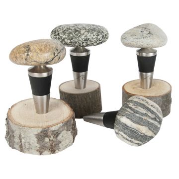 Bottoms Up Wine Bottle Holder – Sea Stones